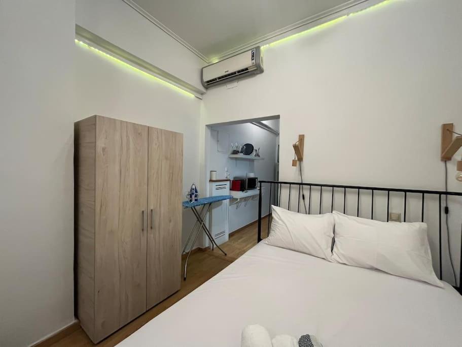 Ksenokratous-Kolonaki Cozy Apartment Atena Exterior foto